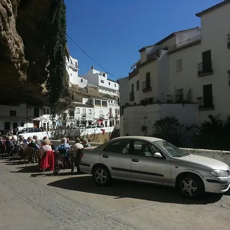 Pensión Entrecuevas